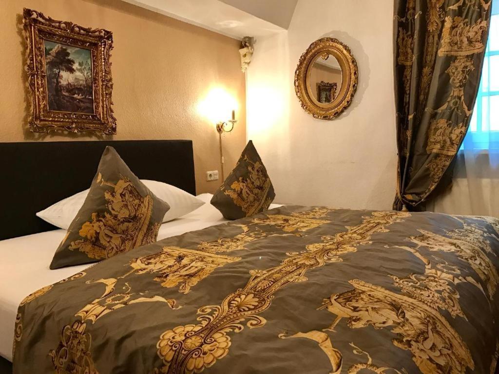 Altstadthotel Hayk Am Rhein Kolonia Zewnętrze zdjęcie