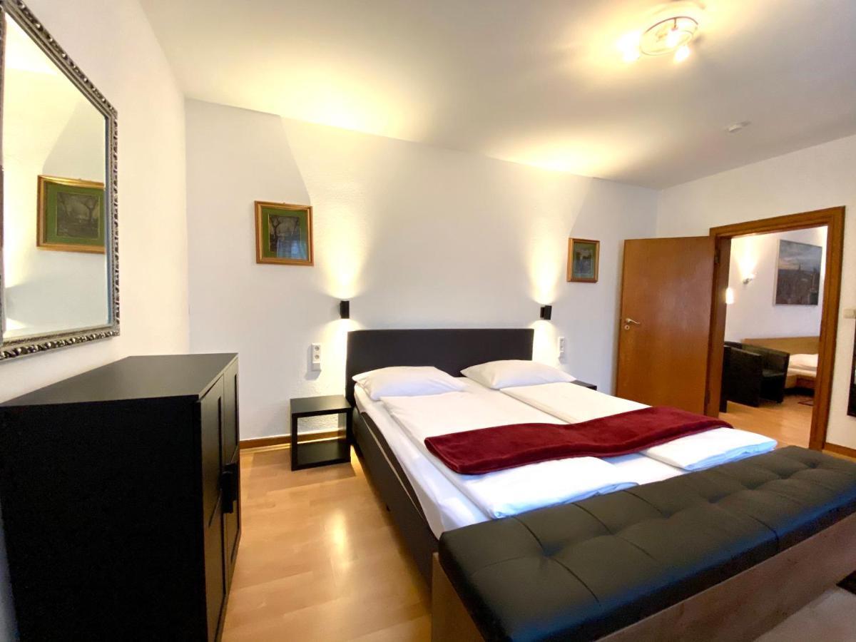 Altstadthotel Hayk Am Rhein Kolonia Zewnętrze zdjęcie